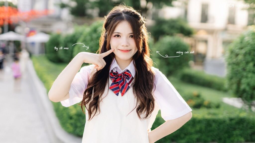 tay chỉ má