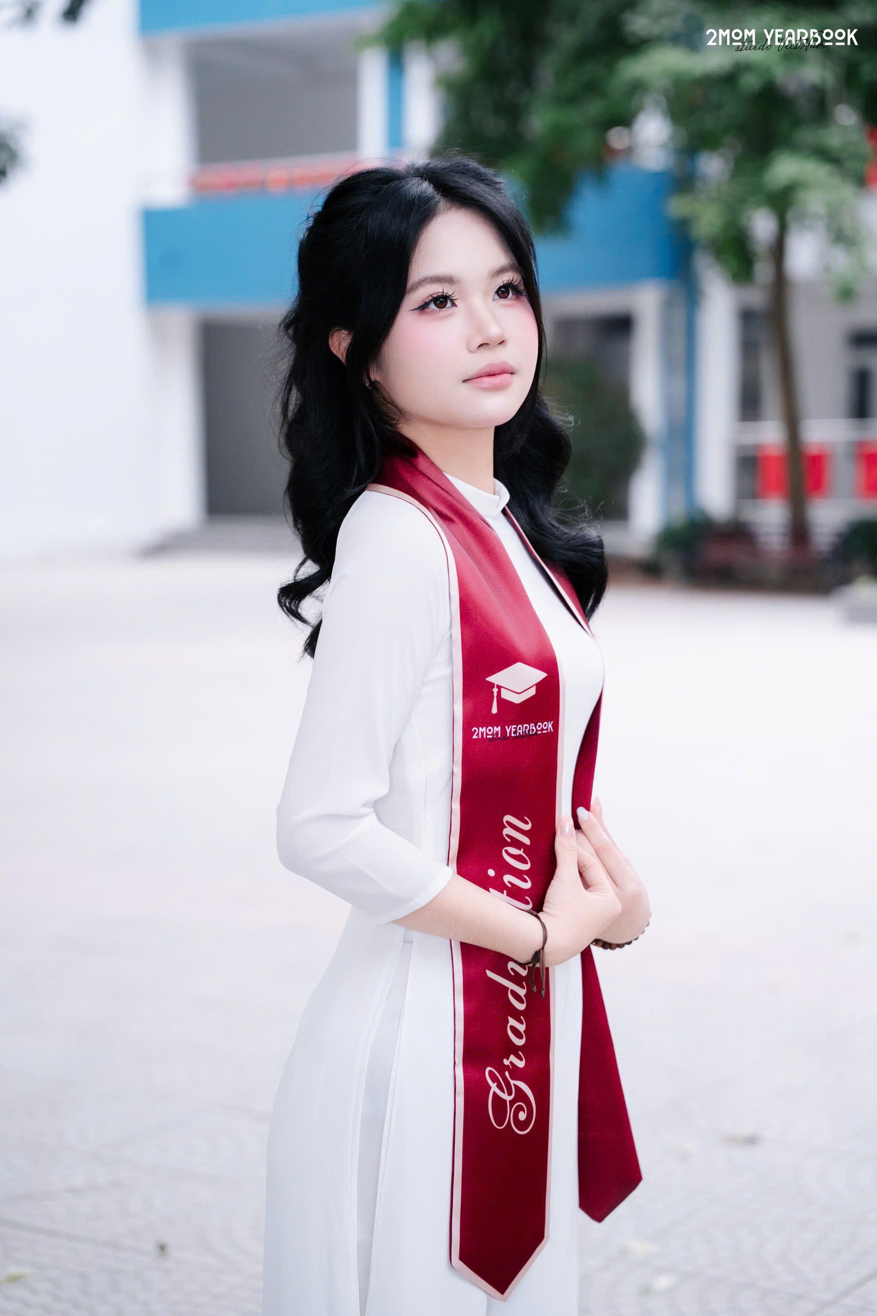 áo dài kỉ yếu